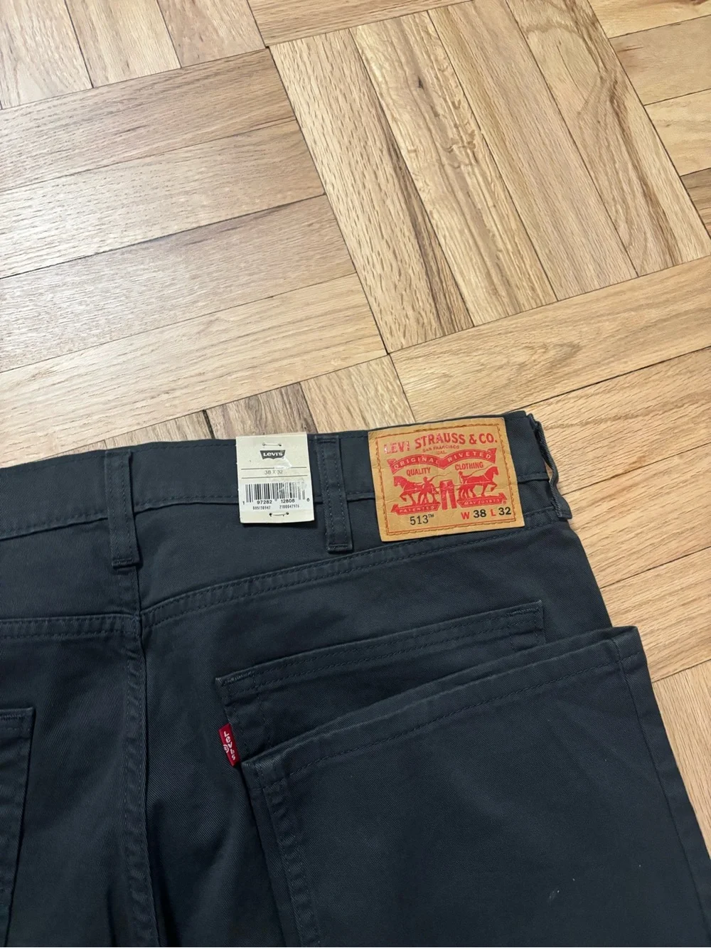 Men's Levi Strauss & Co 513 Size 38 x 32 Chino Dark Gray/ Black